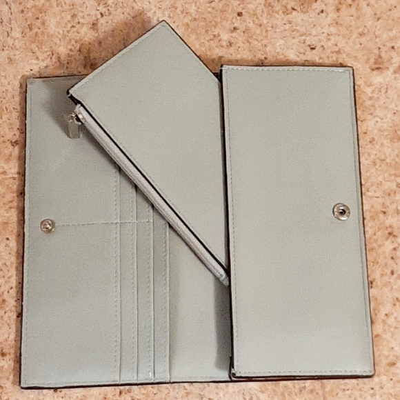 Halston Wallet/Clutch - Picture 7 of 14